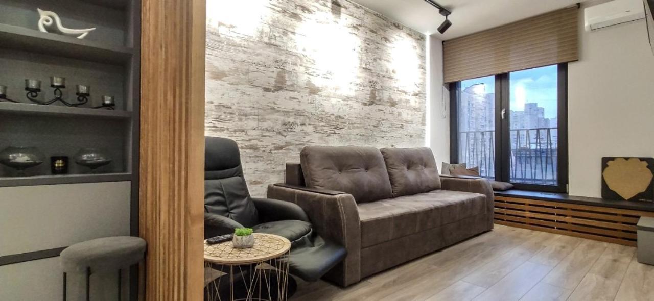 Petrovdom 52,67,205,213 In Smart Apartments In New York Concept House Kiev Exterior foto